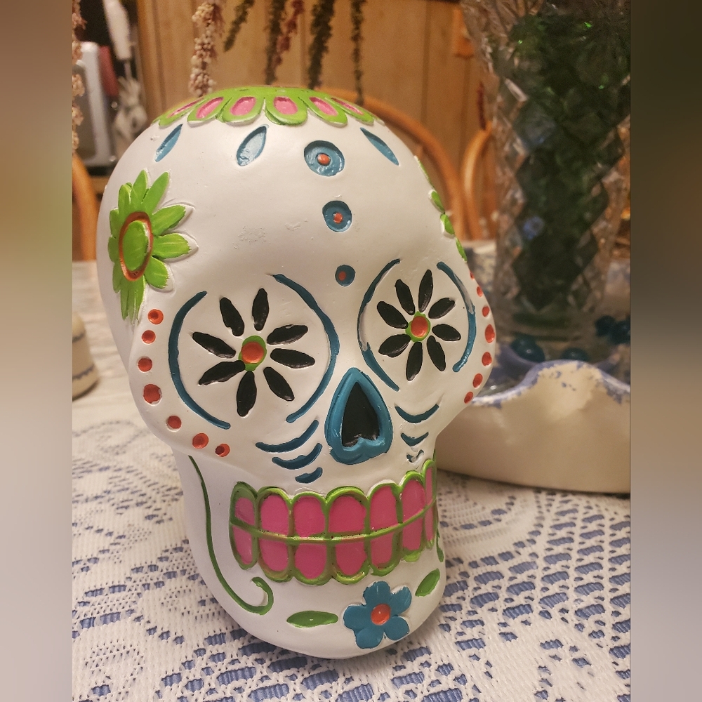 New Decorative sugar skull - Picture 1 of 9